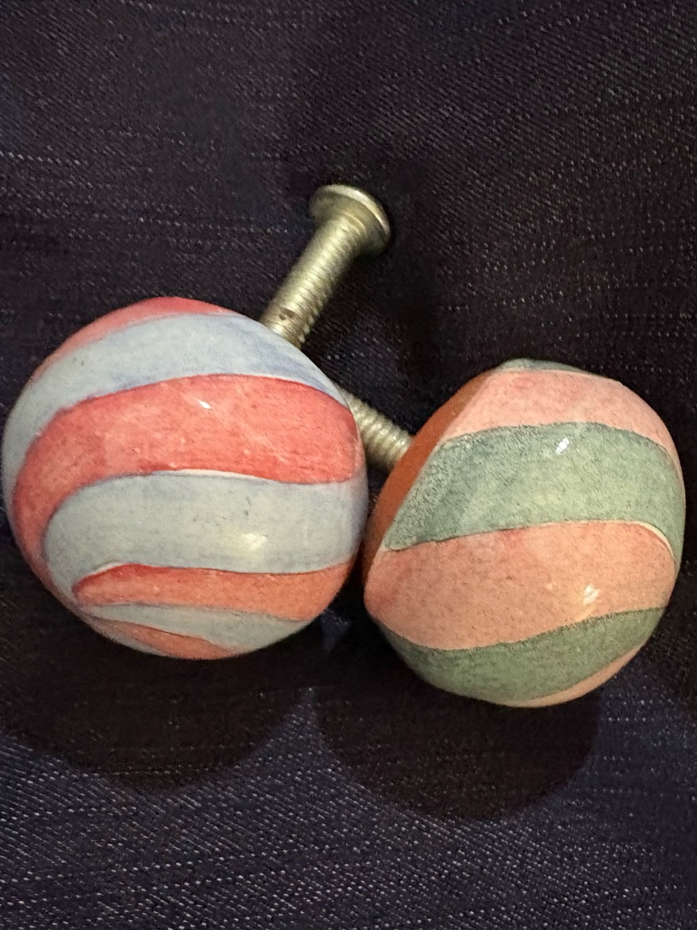 Mackenzie Childs round pink & blue 
Knobs